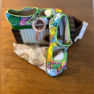 Hot Chocolate Chocolaticas Women's Mary Jane Flat Shoes Bon Voyage size 7 NWT